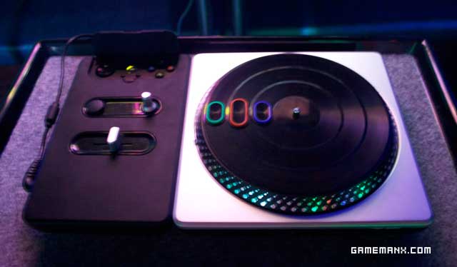 dj-hero-turntable dj-hero-turntable