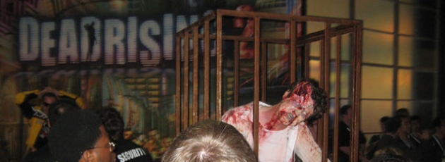 Dead Rising 2 @ E3 With Caged Zombie